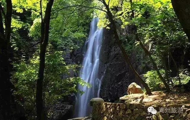 逃离神秘海底世界